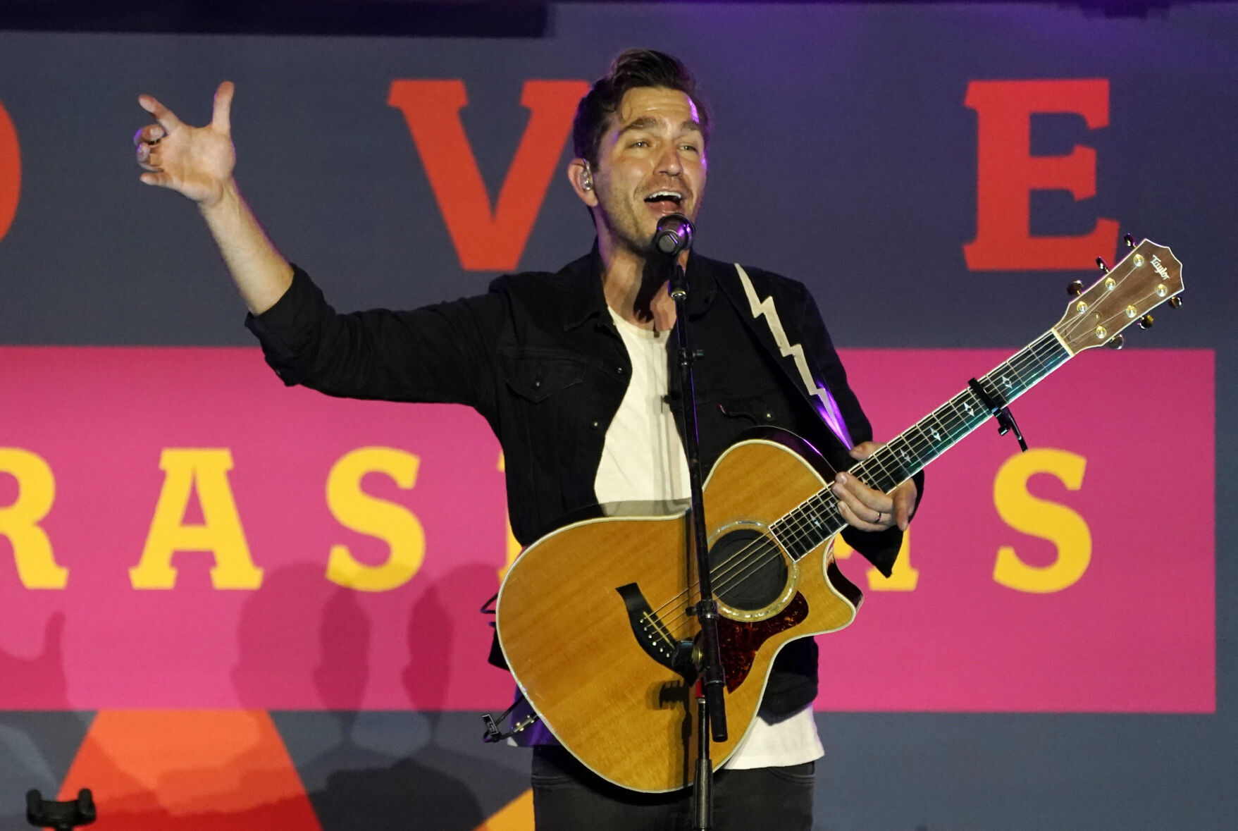 Andy Grammer